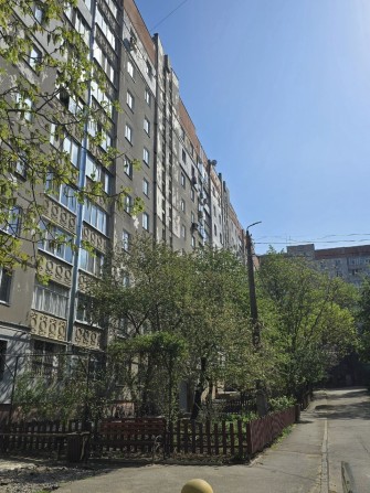 Продам Трьохкімнатну квартиру Інгульский район - фото 1