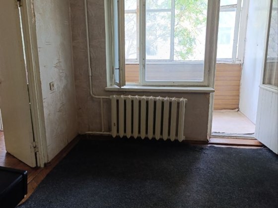 Продам 3-х кімнатну квартиру в Індустріальному районі Днепр