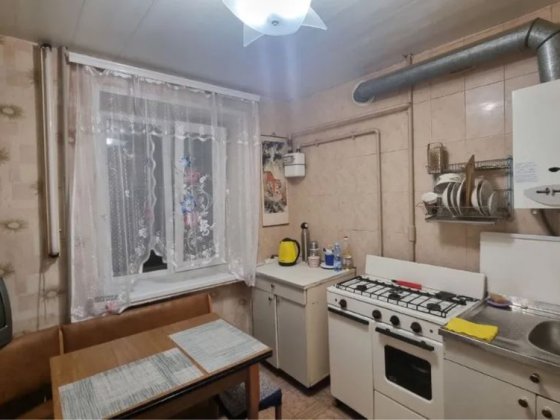 Продам 2 ком квартиру на Проспекте Поля! Днепр