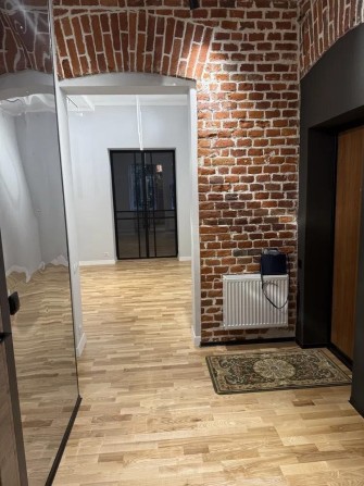 Продається 2 кімнатна квартира 43 кв.м - фото 1