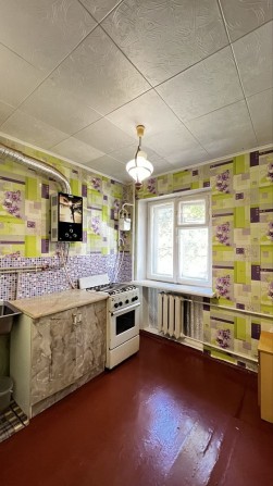 Продаж однокімнатної квартри в центрі Озерного - фото 1