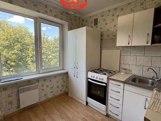 Продам однокімнатну квартиру на Новомиколаївці Кропивницький