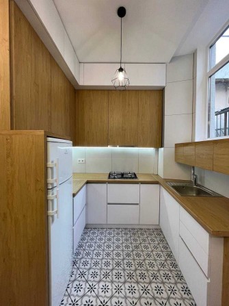 Продаж 2-кім квартири в центрі міста на вул. Лесі Українки - фото 1