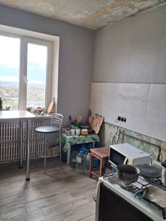 Продам 2 кім на Жадова - фото 1