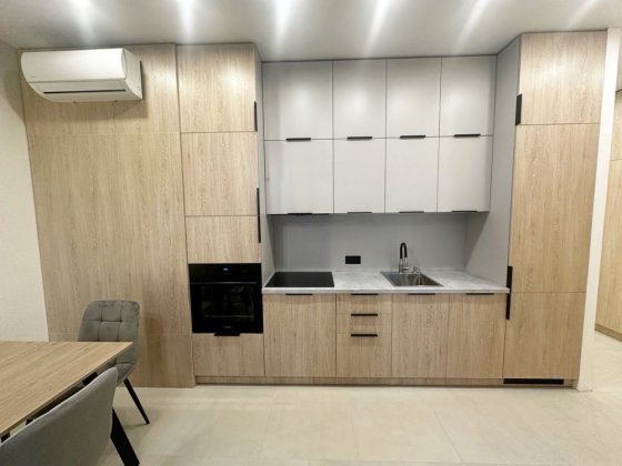 Продам квартиру на краснова кадор Одеса