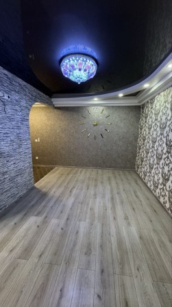 Продаж нової 2х кім. квартири в центрі міста - фото 1