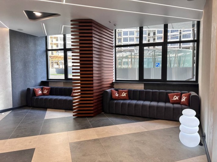 ТОП! Продам однокомнатную 37 м² квартиру ЖК Атмосфера, секция 5, сдана - фото 1