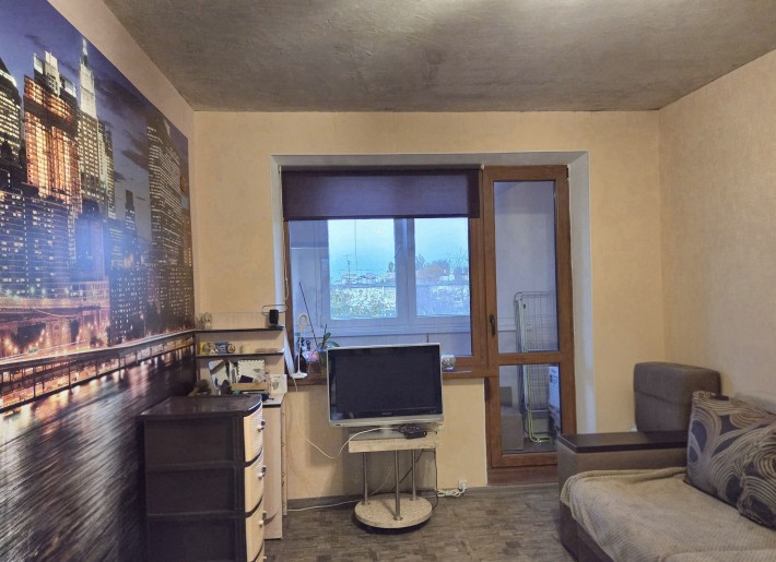 Продам 2 кімн. квартиру в районі Кр. Ринку. - фото 1