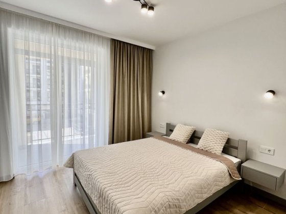 Продаж квартири в малоповерховій новобудові з дизайнерстким ремонтом Львов