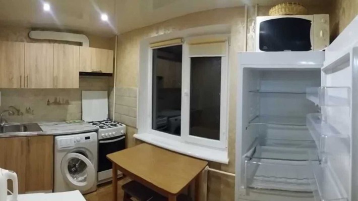 Продается 4-х комн. квартира по ул. Украинская, дом возле Проспекта - фото 1