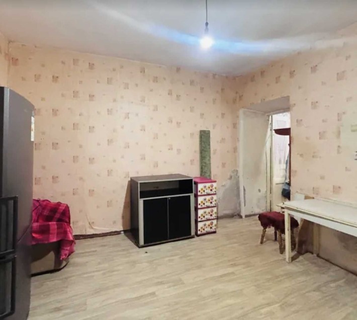 Продам 2 ком. квартиру ( можно под офис) Центр - фото 1