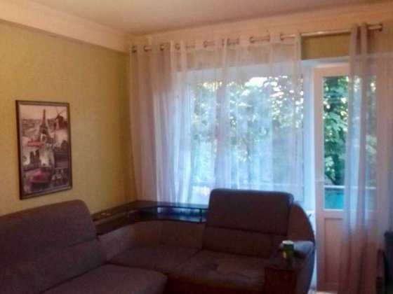 Продам 3-х комнатную квартиру район "Варуса" Запорожье