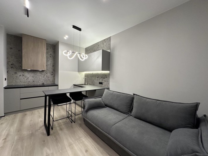 Стильная 1к в ЖК Атмосфера - фото 1