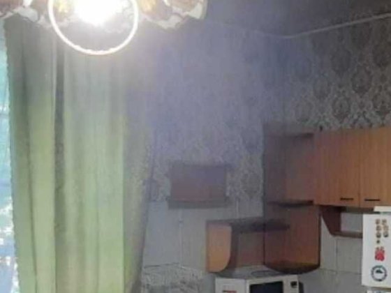 2 комн. квартира сталинка, Метро ХТЗ Харьков