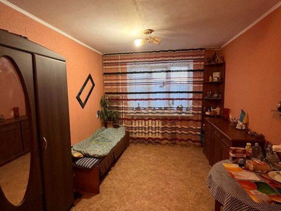Продам кімнату в гуртожитку, р-н Заготзерно, вул. Чорновола Хмельницкий