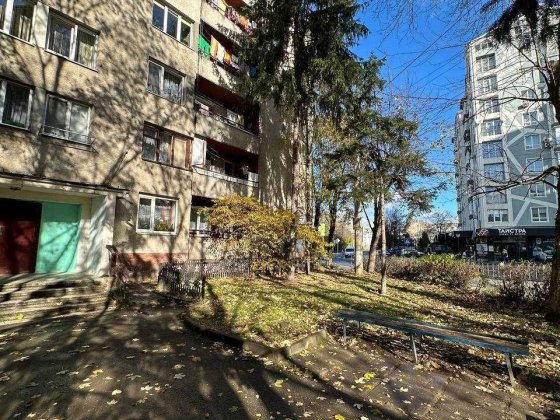 Продається кімната в гуртожитку вул. Целевича