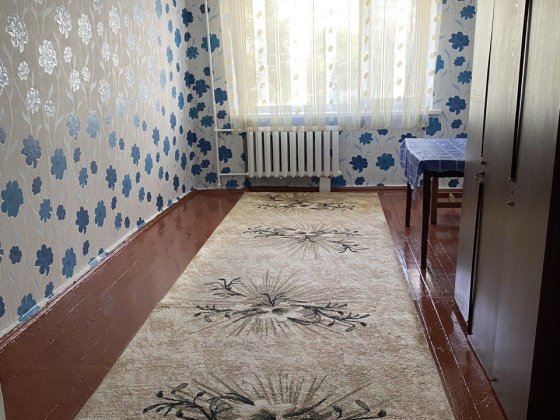 Продам малосімейку в районі автопарку. Свіжий косметичний ремонт. Кременчуг