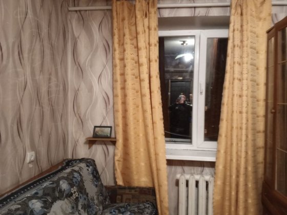 Продам малосімейку, центр,  вул.Університетська Кременчук