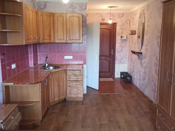 Продається 1-но кімнатна кільце Соборності, пл.Домнобудівників Кривой Рог