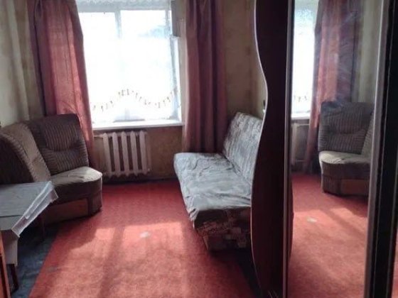 Продаж КіМНАТИ в ГУРТОЖИТКУ, КОМАРОВА (район парку ЖОВТНЕВОГО), 21 м2! Черновцы