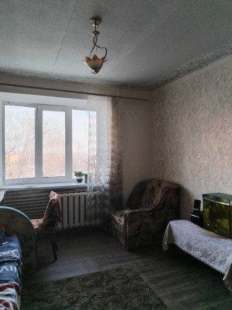 Продам кімнату в гуртожитку. Г. Кондратьєва. Район Еко Маркету. - фото 1