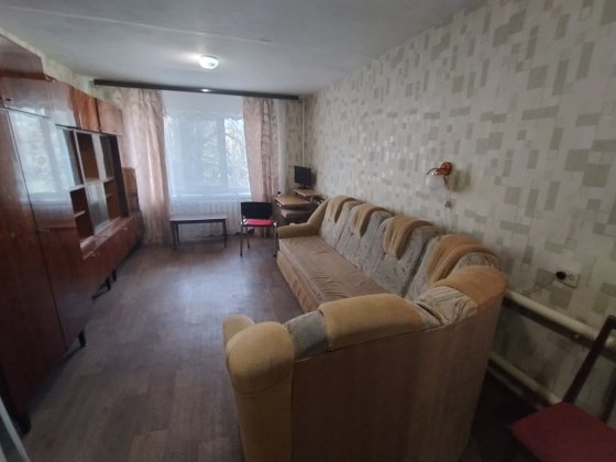 Продаж великої кімната зі своїм с/в, та ванною . Черкассы