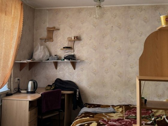 Продаж кімнати в гуртожитку сімейного типу 13м Винница