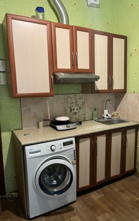 Продам велику кімнату 17.7м2 у гуртожитку. - фото 1