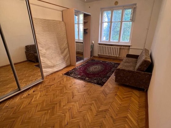 Продаж, кімната в комунальній, 1 сусід, переробл сталінка, Солом'янка Київ