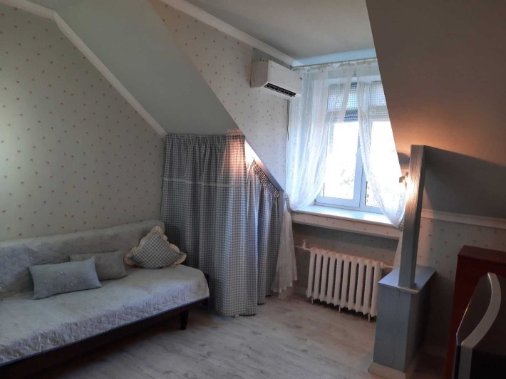 Продаж затишної кімнати - фото 1