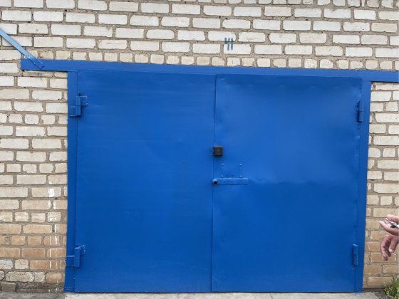 Продам  большой гараж Апостолове