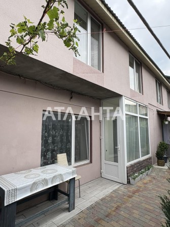 Красивая квартира на земле,евроремонт,рядом рынок. - фото 1