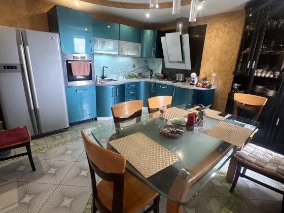 Продаж квартири в Центрі Кропивницький