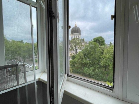 Ваш шанс жить в сердце Одессы — 3-комн. квартира на Соборной площади !