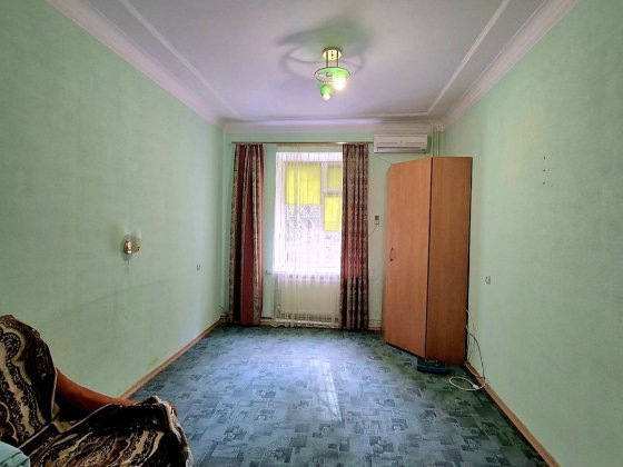 Продам 2-х кімнатну квартиру,  центр міста! Кропивницкий