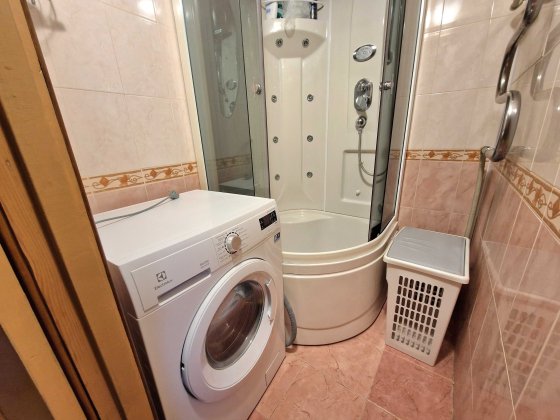 проспект Миру простора квартира, кондиціонер, газова колонка- автомат Миколаїв