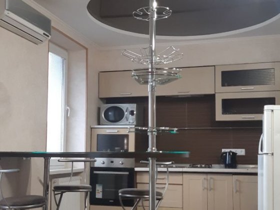 Продам 3 комнатную  квартиру на ул.Сумская Харків