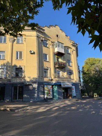 Двокімнатна квартира в районі Сухого Фонтану - фото 1