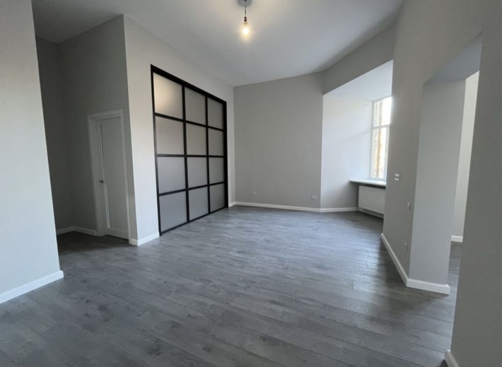 Чудова пропозиція в історичному центрі міста! А3 - фото 1