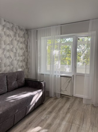 Однокімнатна  в Центрі .Капітальний ремонт. Меблі . Техніка - фото 1