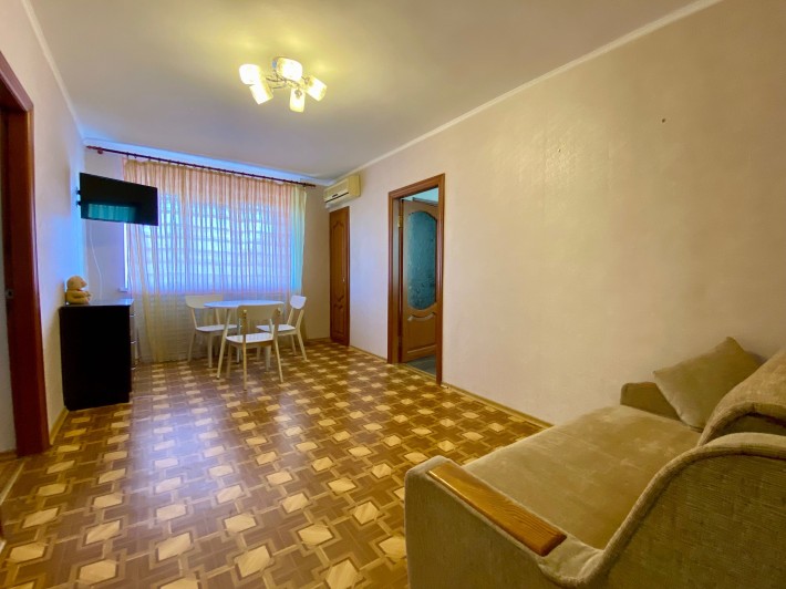 В продаже 3-х комнатная квартира с евроремонтом на Сухом Фонтане - фото 1