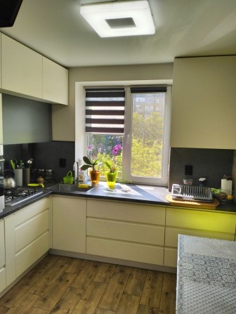 Продаю 2-х ком. кв. 3/9  с ЕВРОРЕМОНТОМ. - фото 1