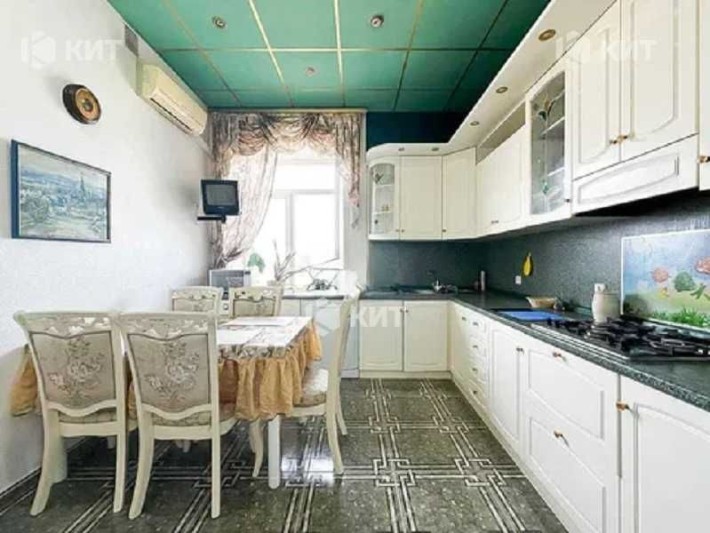 3к. 90м2 Південний вокзал (ЮЖД, м. Южный Вокзал, ул. Котляра) 125052 - фото 1