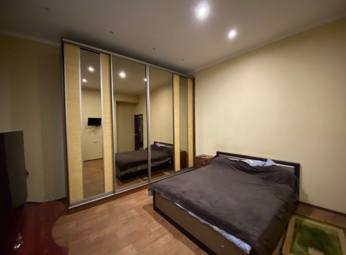 Данилевского! Науки! Продам большую 2к 62 м2 - фото 1