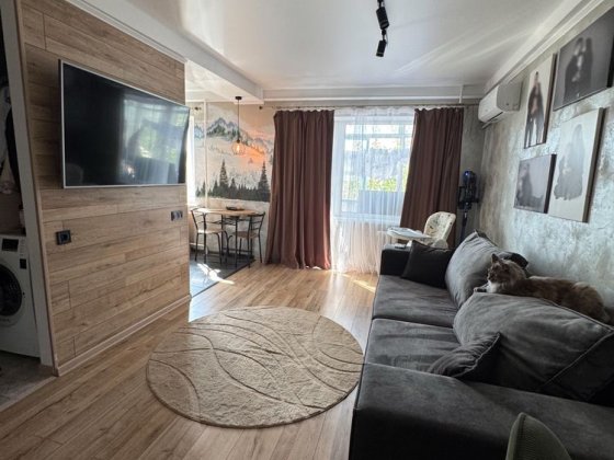 Продам 2х кімнатну квартиру Запорожье