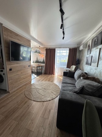 Продам 2х кімнатну квартиру - фото 1