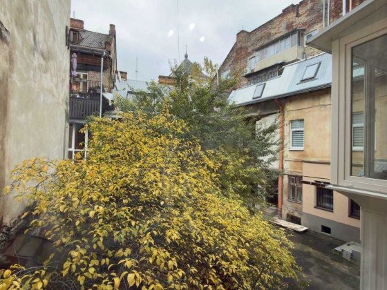 Продаж 2-кім квартири по вул. Б. Хмельницького. Львів