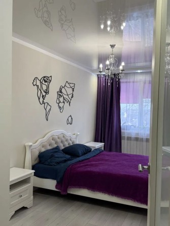 3к квартира на Комарова - фото 1