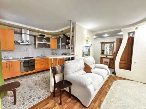 3 кімнатна квартира на Полтавській з ремонтом та газовим опаленням Кропивницький