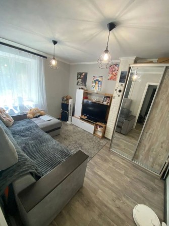 ТЕРМІНОВО Продам 1 кімнатну квартиру, район Ковалівка. - фото 1